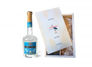 Premium Gin in houten kistje met tumbler